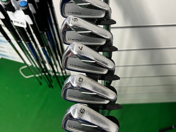 Honma TW 747V World raudat 4-Pw